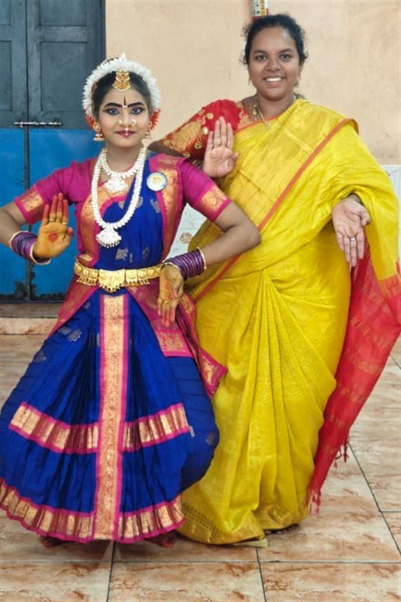 Developing Technique — representative Kuchipudi imagery